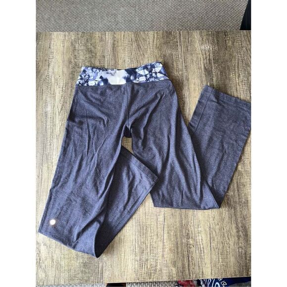 Lululemon Astro Ink Blot Wide Leg Flare Legging Yoga Pants size 6 - Picture 1 of 6